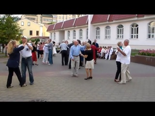 Старинные Добрые Вальсы В Сердце Бреста!