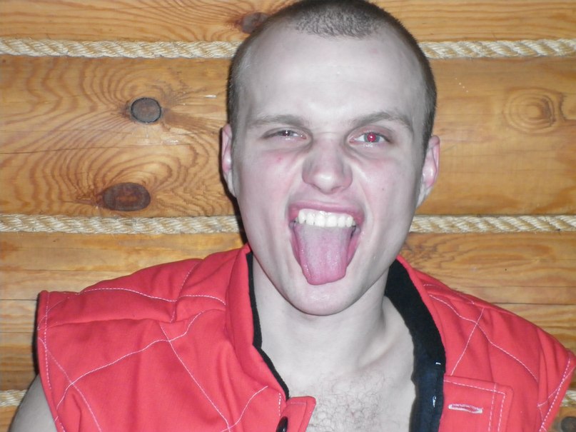 Илья Плахотный 