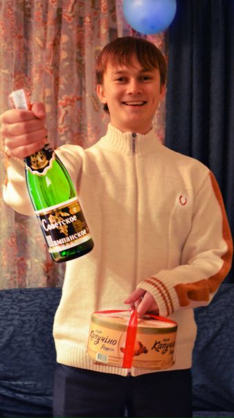 №64, Сергей Тимошенко, 35 лет, Вишневое №64, Сергей Тимошенко, 35 лет, Вишневое