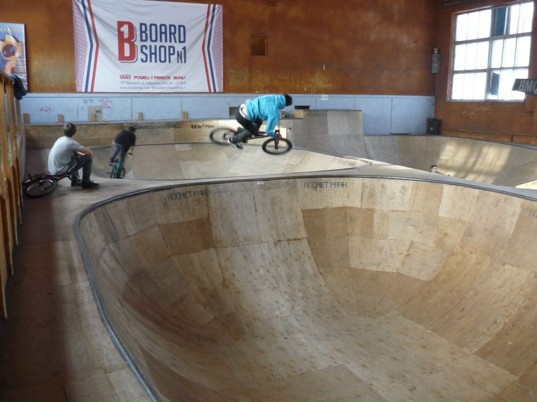 Александр Шашкин < | Санкт-Петербург