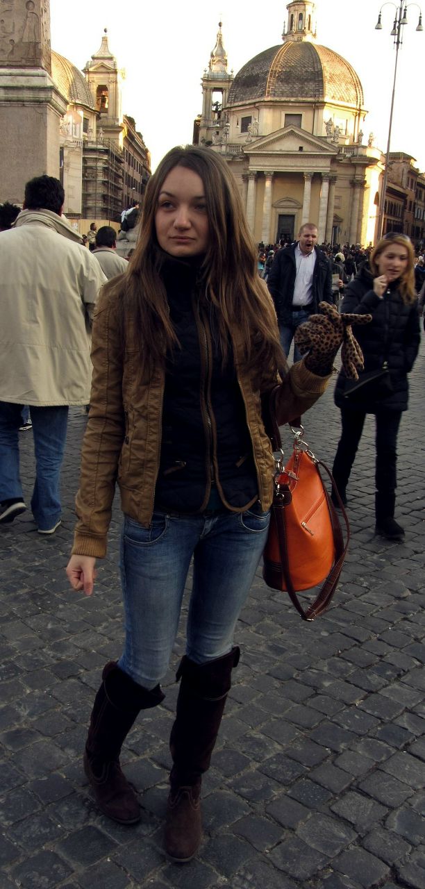 Оленка Барабаш | Roma