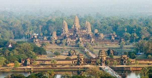 Кимхенг Хонг фото со стены #5