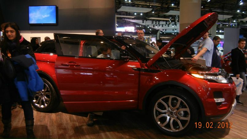 Эллина Керимова Yote | Toronto