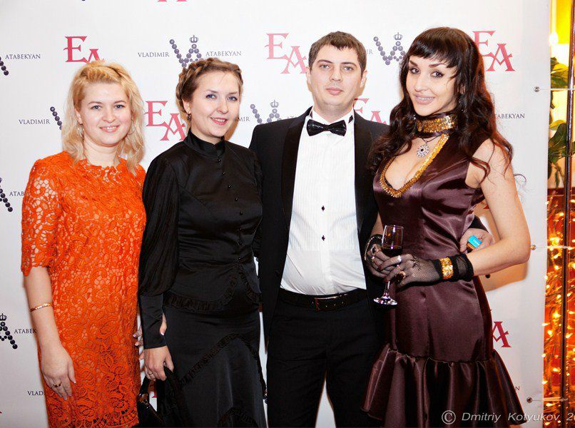 №107, Нади Давыдова Шамаханская №107, Нади Давыдова Шамаханская