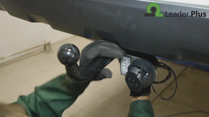 Установка фаркопа на SUBARU OUTBACK (универсал), номер кузова ( BM),