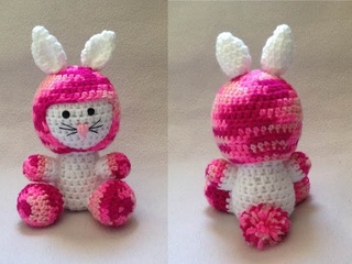 Coelho crochê / Rabbit crochet (Amigurumi) - Professora Maria Rita