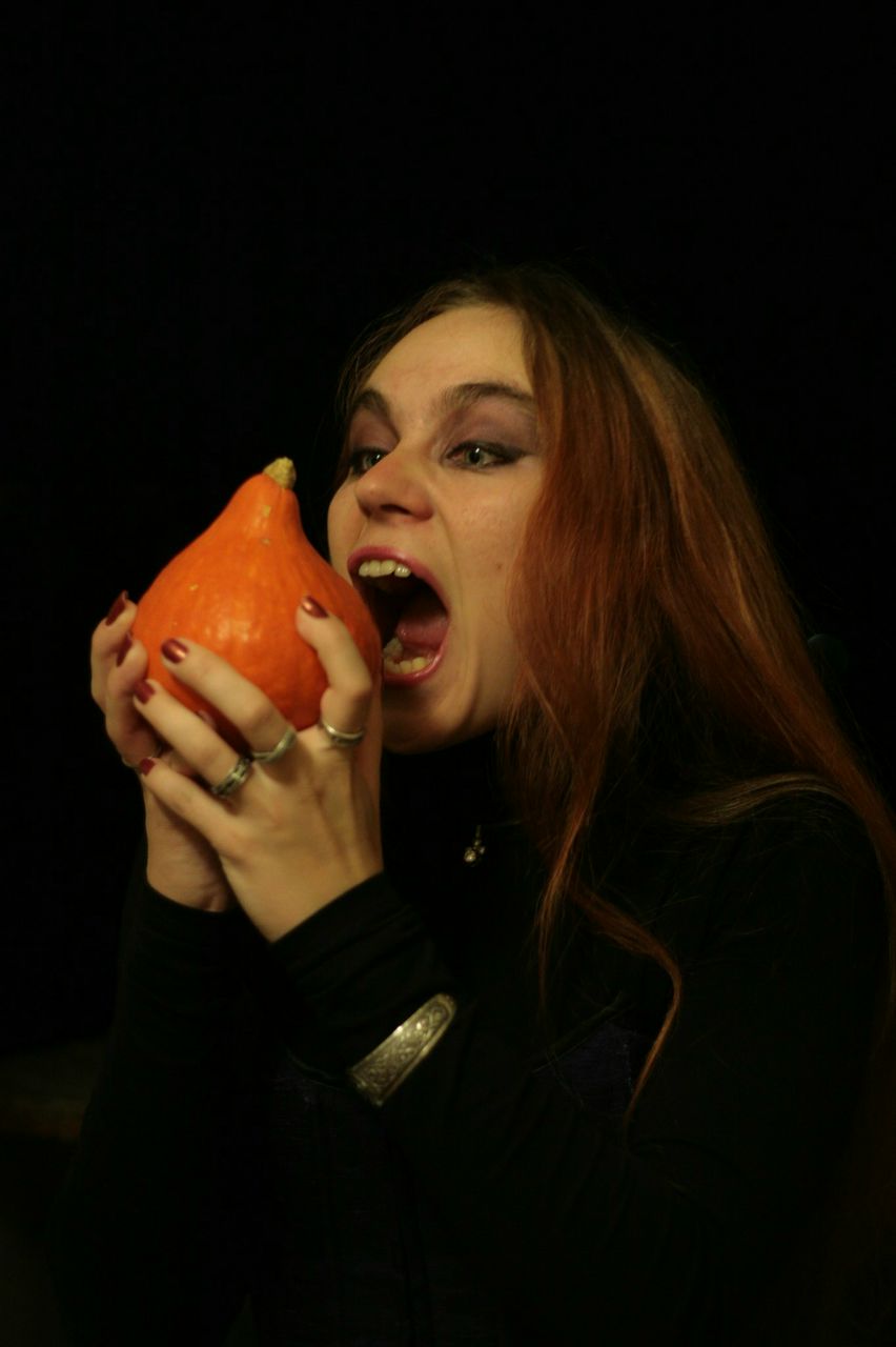 Женек Ирискин | Москва