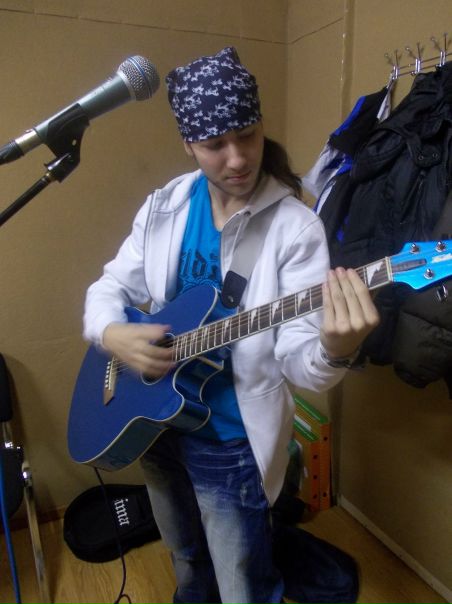 №28, Гена Кудакаев, 5.7.1995 №28, Гена Кудакаев, 5.7.1995