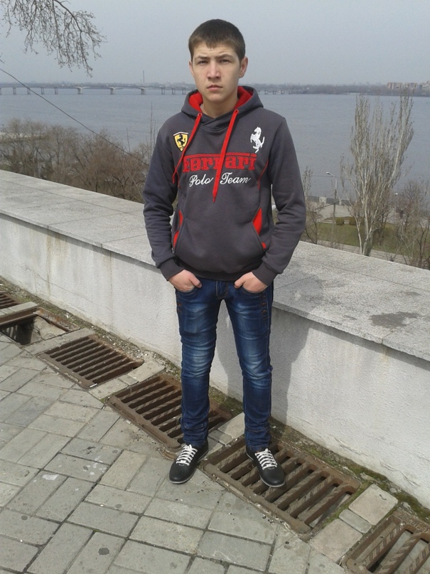 Максим Пугачёв ツ | Пятихатки