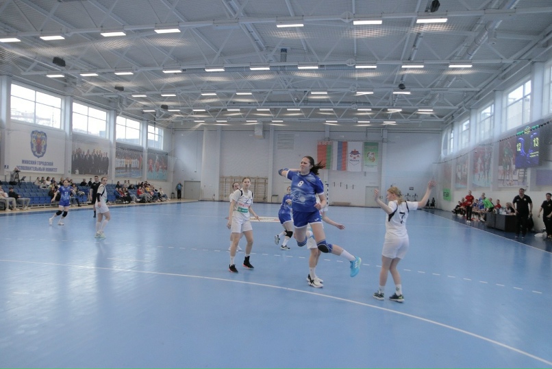 Девушки-2006. Белоруски проделали работу над ошибками, у Ермольчик — 16 мячей. Но Россия — сильнее, изображение №3