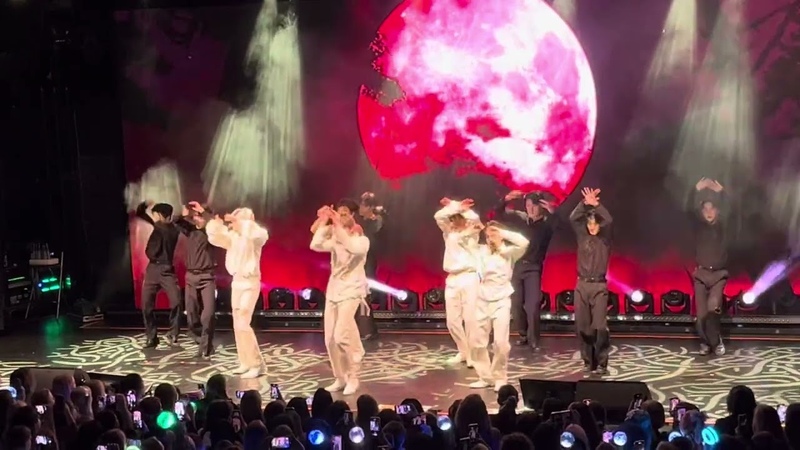 231115 ONEUS 2 ND WORLD TOUR La Dolce Vita FULL MOON