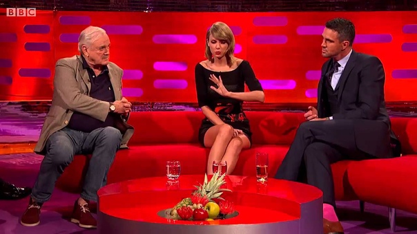 The Graham Norton Show S16 E03 Taylor Swift, Kevin Pieterson, John Cleese, Neil