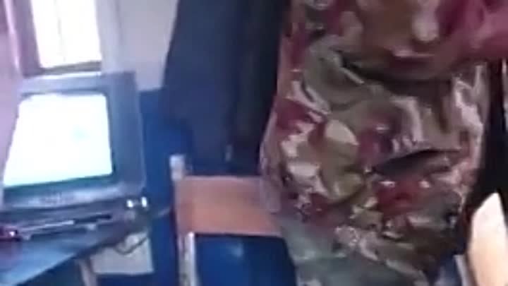 Не суй в рот лампочку,