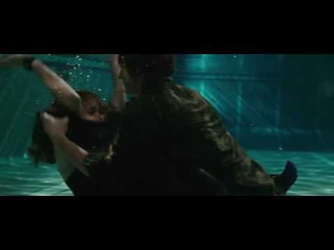 Underwater scene ( Whip it)